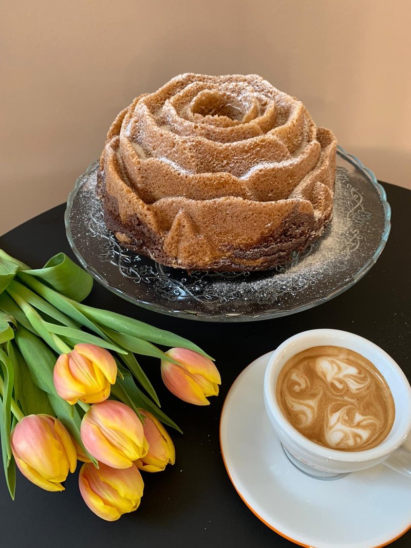 Kavárna Hellas Zručský dvůr