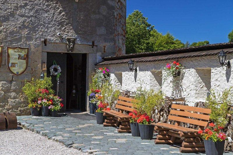 Hrad Vildštejn - restaurace Hodovna