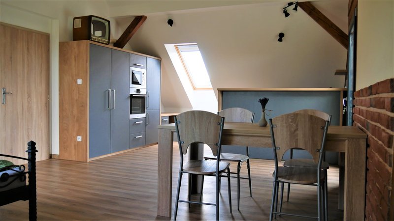 Cyklobar a penzion 100dola - ubytování