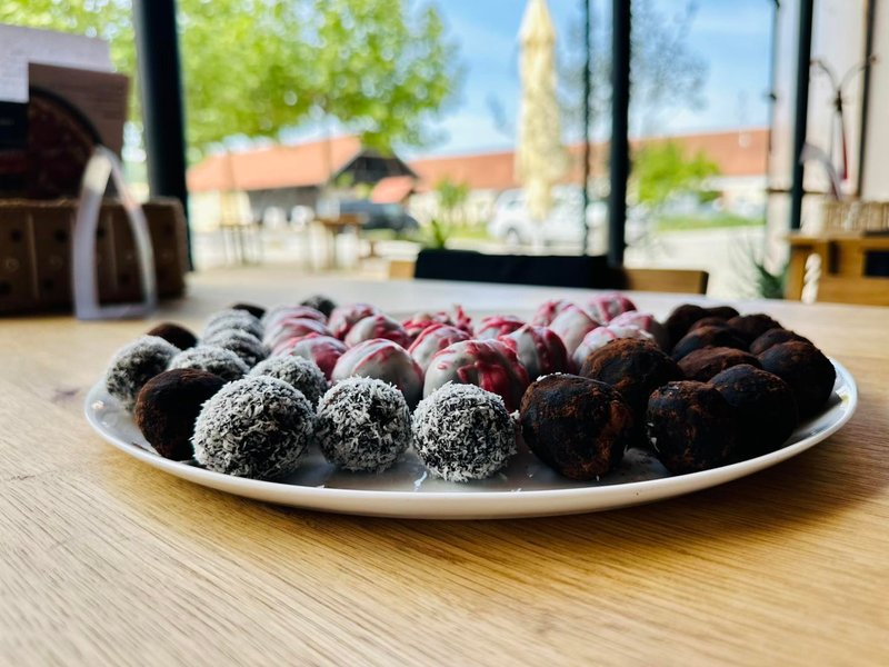 Kavárna a pivovar Holanďan