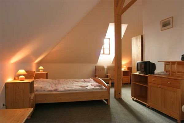 Resort Darovanský dvůr