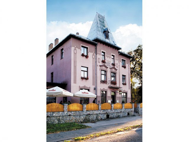 Hotel Grand Řevnice - restaurace
