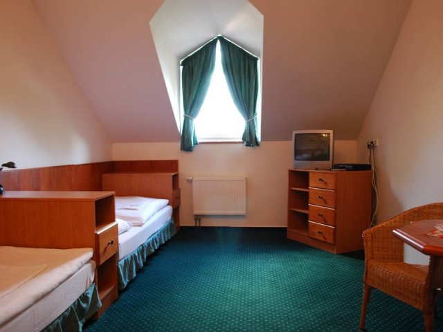 Restaurace a penzion Oáza